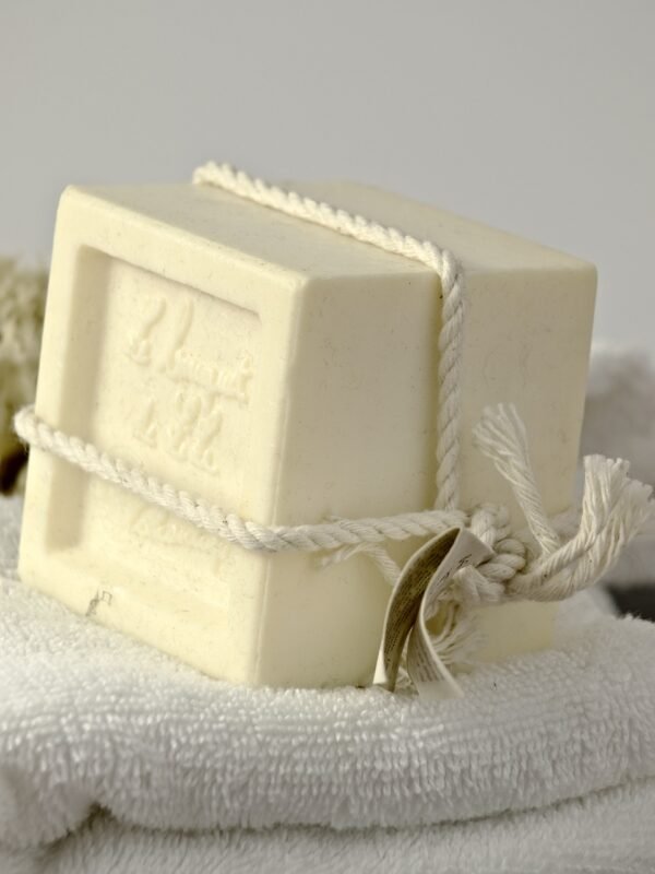 soap, natural cosmetics, to wash