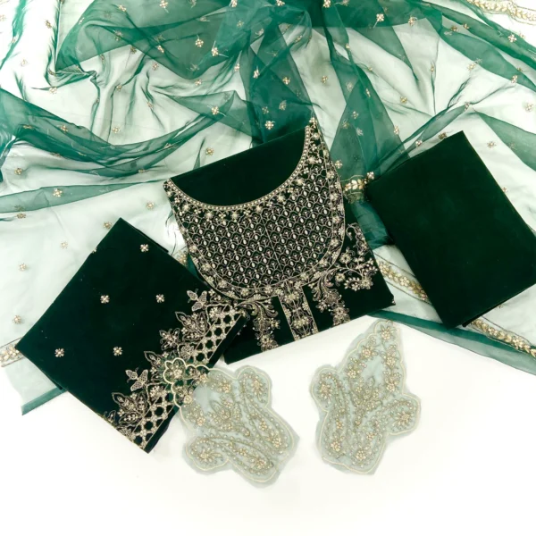 Maria B Sweet Velvet Embroidered 3PC | Maria B | SGO-SVE02 - Image 3