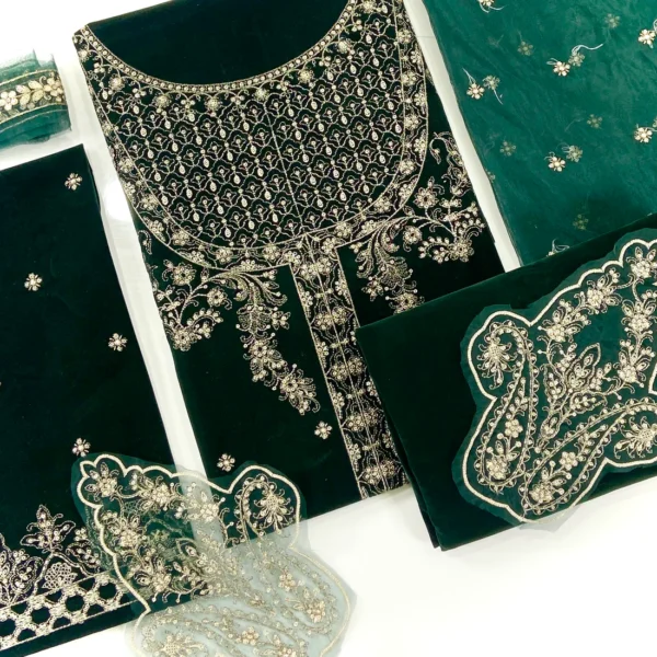 Maria B Sweet Velvet Embroidered 3PC | Maria B | SGO-SVE02 - Image 5