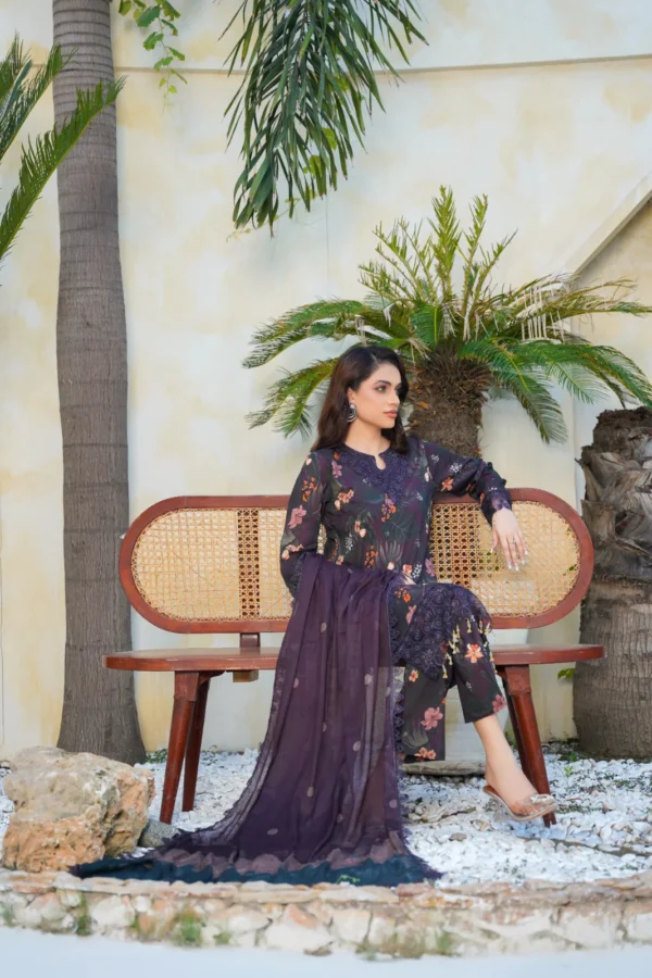 Dastoor By Anaya Noor Digital Printed Cambric With Patches 3-PC | Dastoor By Anaya Noor | SGO-CE01 - Image 6