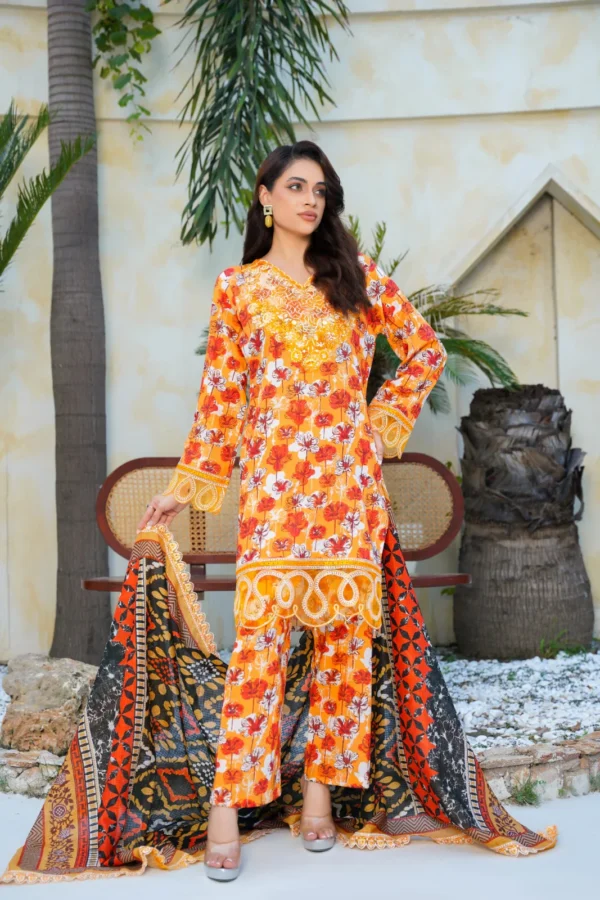 Dastoor By Anaya Noor Digital Printed Cambric With Patches 3-PC | Dastoor By Anaya Noor | SGO-CE05 - Image 6