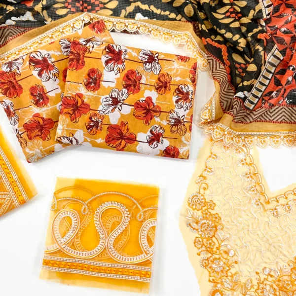 Dastoor By Anaya Noor Digital Printed Cambric With Patches 3-PC | Dastoor By Anaya Noor | SGO-CE05 - Image 4