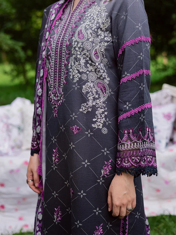 Gardenia Mahnur Khaddar