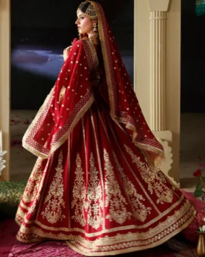 Pakeezah Luxury Mahnur