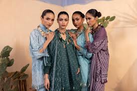 Seasonal outfit ideas